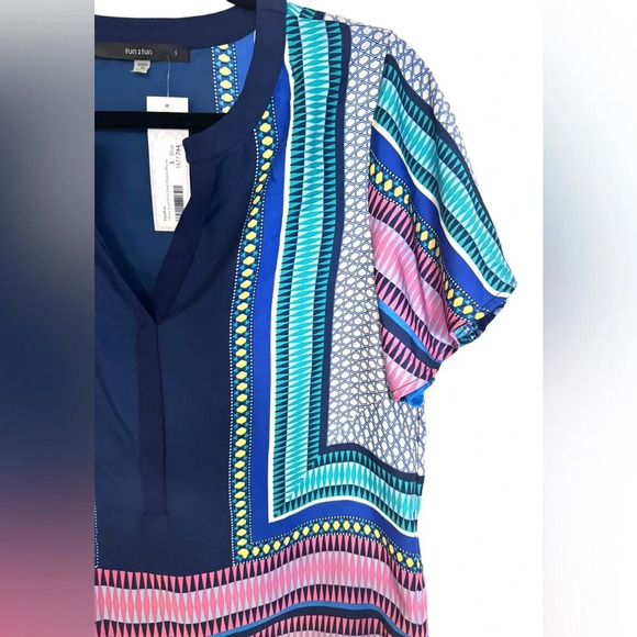 NWT Scarf Print Short-Sleeve Blouse by Fun 2 Fun navy pink teal satin Stitchfix - Picture 4 of 14